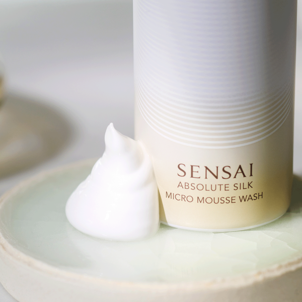 SENSAI - Absolute Silk Micro Mousse Wash - immagine 3